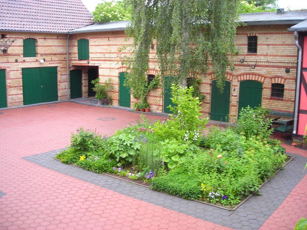 Ferienwohnung Auf Ehem. Alten Bauernhof Liebenwalde Exteriör bild