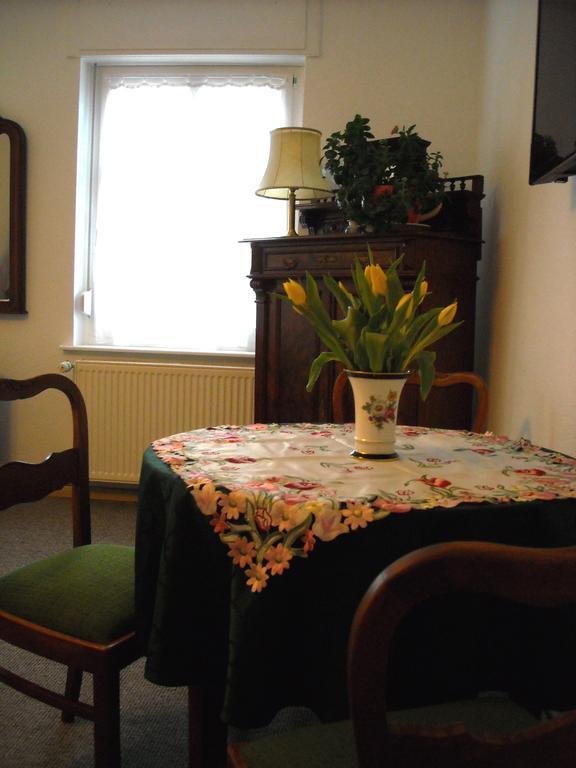 Ferienwohnung Auf Ehem. Alten Bauernhof Liebenwalde Exteriör bild