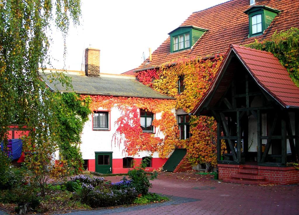 Ferienwohnung Auf Ehem. Alten Bauernhof Liebenwalde Exteriör bild