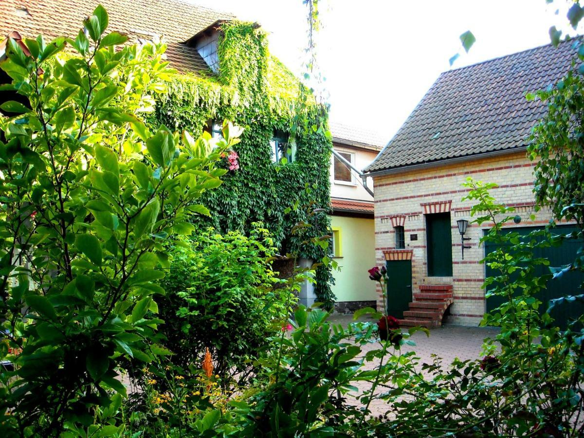 Ferienwohnung Auf Ehem. Alten Bauernhof Liebenwalde Exteriör bild